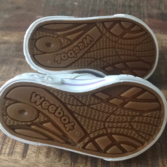 Weebok floral size 2 shoes girls - Picture 5 of 5